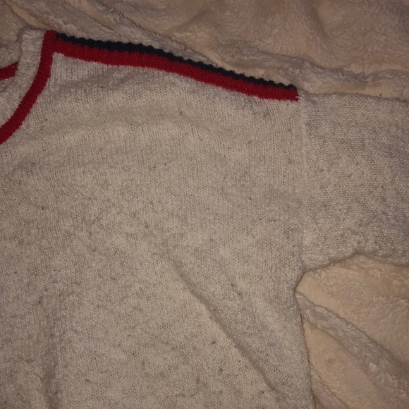 Sweater - Picture 3 of 4